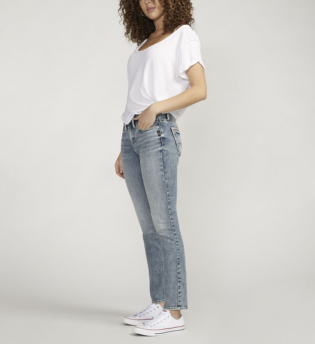Buy Suki Mid Rise Straight Leg Jeans for CAD 108.00 | Silver Jeans 