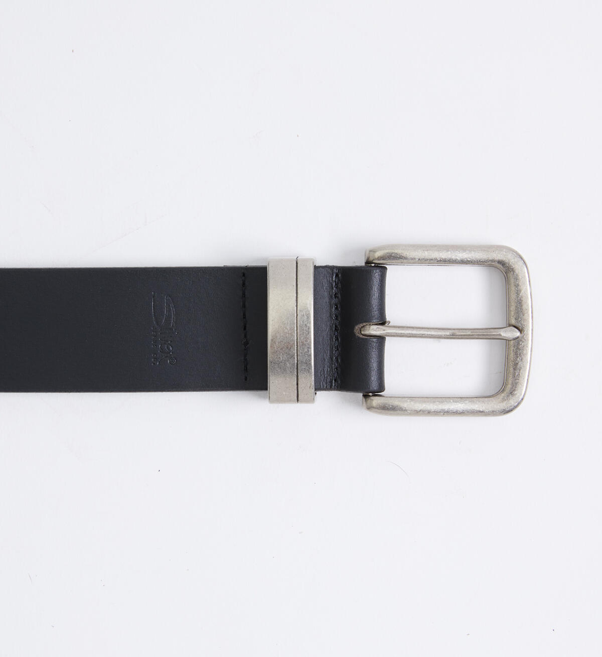 Classic Leather Men's Belt, , hi-res image number 0