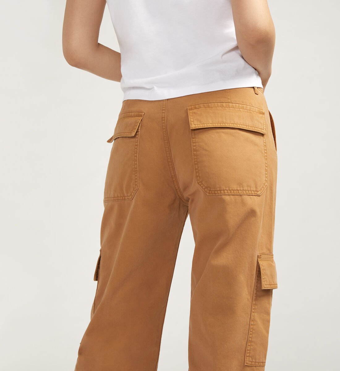Buy Wide Leg Utility Cargo Pant for CAD 94.00 | Silver Jeans CA New