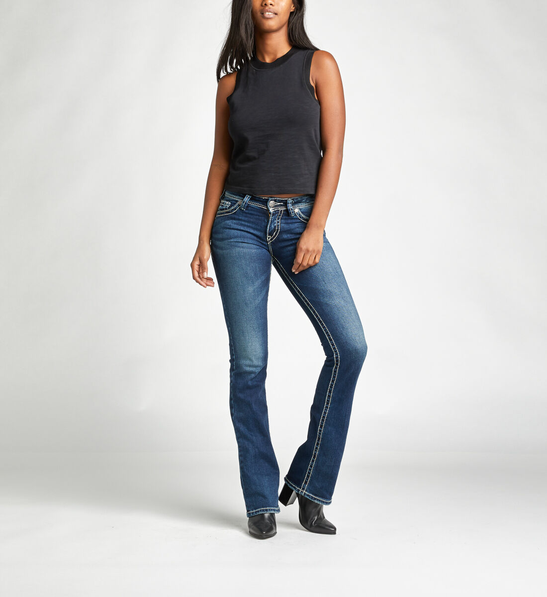 Buy Suki Mid Rise Bootcut Jeans for CAD 118.00 | Silver Jeans CA New
