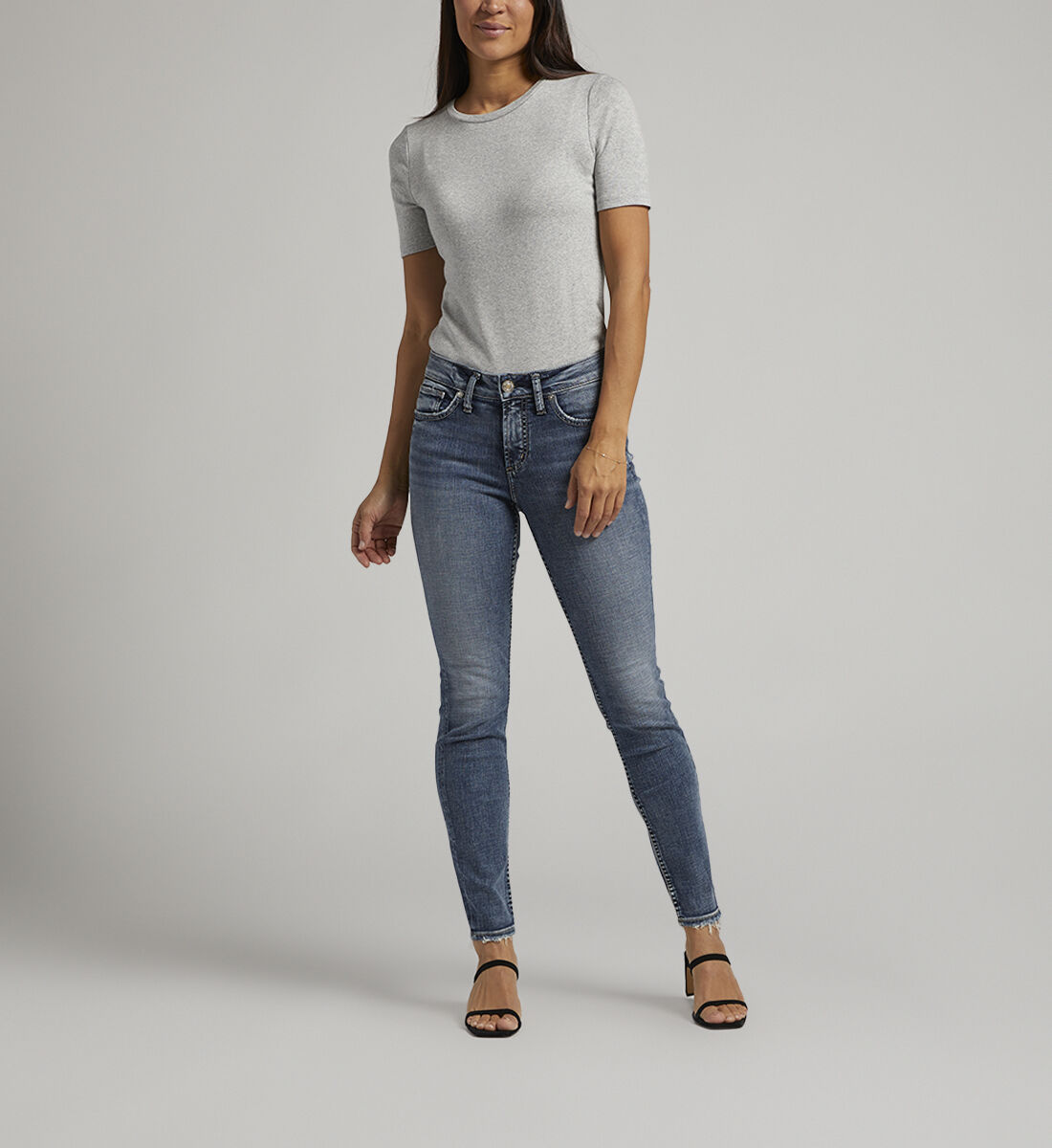 Buy Suki Mid Rise Skinny Jeans for CAD 108.00 | Silver Jeans CA New