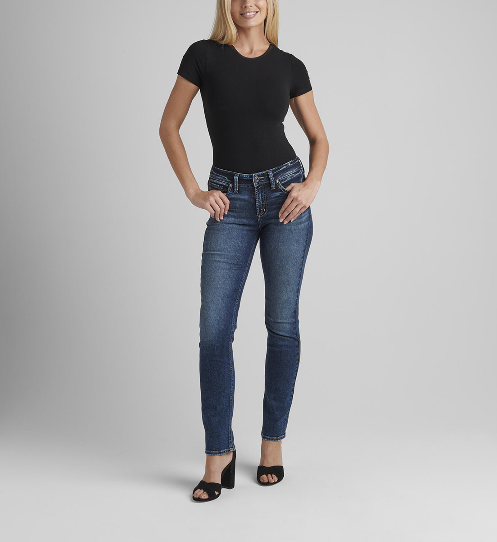 Buy Suki Mid Rise Straight Leg Jeans for CAD 52.00 | Silver Jeans CA New